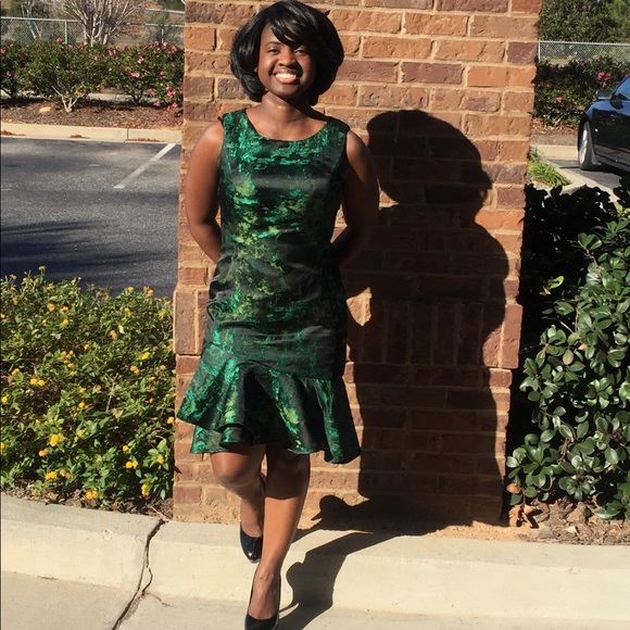 Meet your Posher, Eltanya - Picture 1 of 1